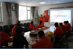 華謀咨詢?yōu)槟常ǜ劭谛袠I(yè)）公司進行OPL點滴教育培訓